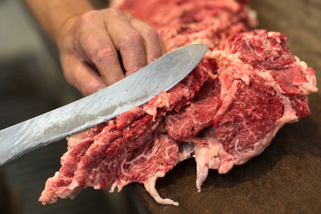 Đi chợ Tết mua thịt b&ograve; thấy 4 đặc điểm n&agrave;y phải "quay xe" ngay, tặng MIỄN PH&Iacute; cũng đừng mang bệnh về nh&agrave;- Ảnh 1.