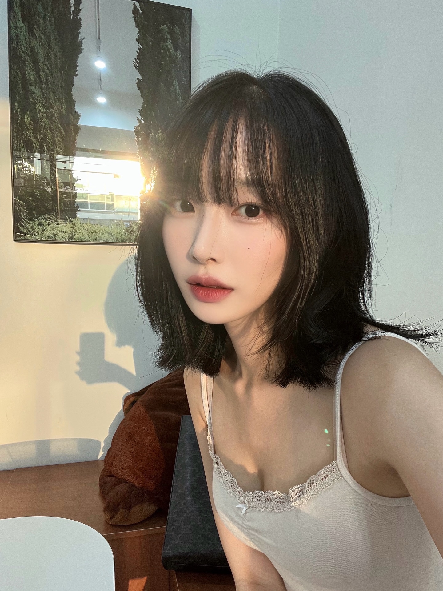 Suy cho c&ugrave;ng, t&oacute;c ngắn layer vẫn l&agrave; dễ &aacute;p dụng nhất v&agrave; 5 kiểu tuyệt đẹp n&ecirc;n cắt- Ảnh 5.