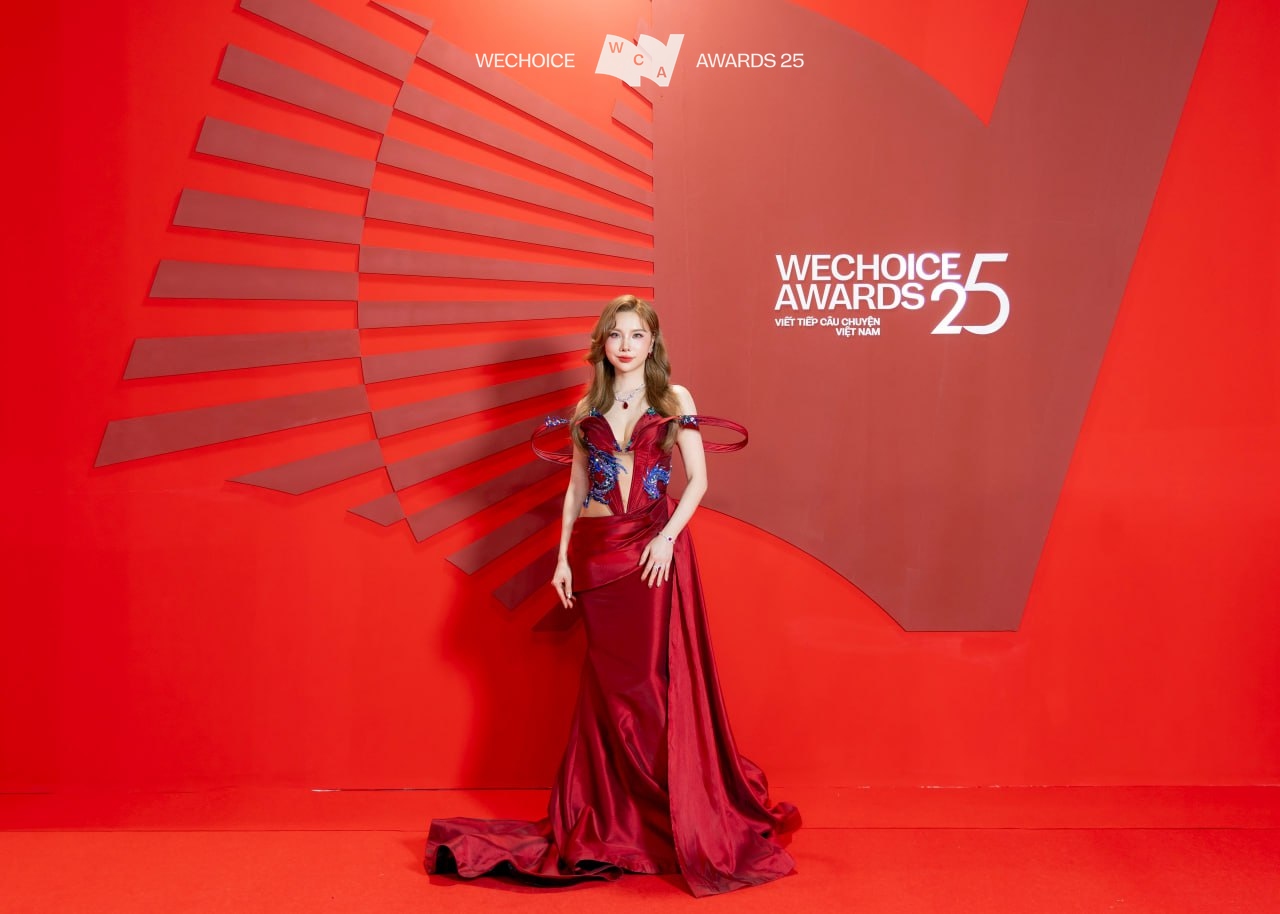 Xả loạt ảnh n&eacute;t căng của hội mỹ nh&acirc;n ở WeChoice Awards 2025: Xứng danh đại tiệc nhan sắc!- Ảnh 11.