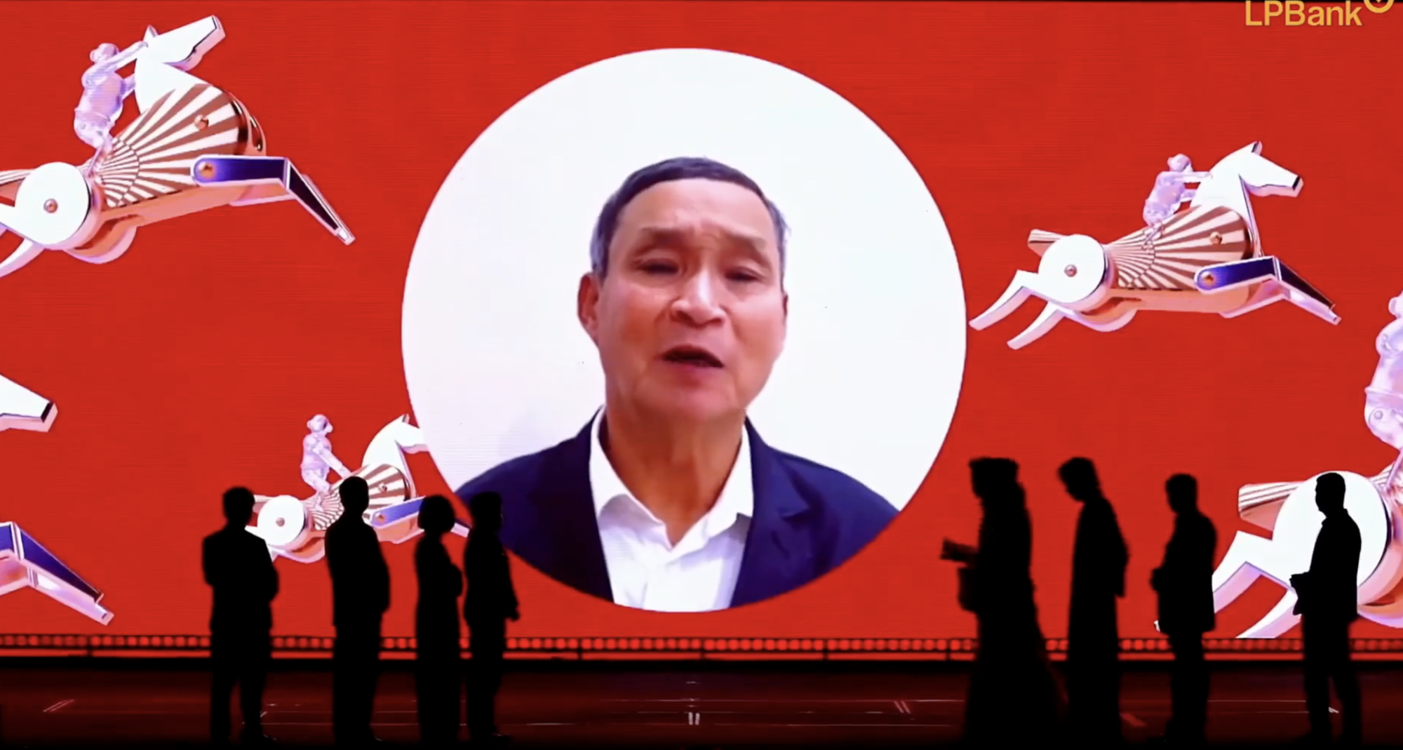 HLV Mai Đức Chung trở th&agrave;nh Đại sứ truyền cảm hứng WeChoice Awards, kh&ocirc;ng nhắc tới bản th&acirc;n, chỉ mong một điều cho ĐT nữ- Ảnh 2.