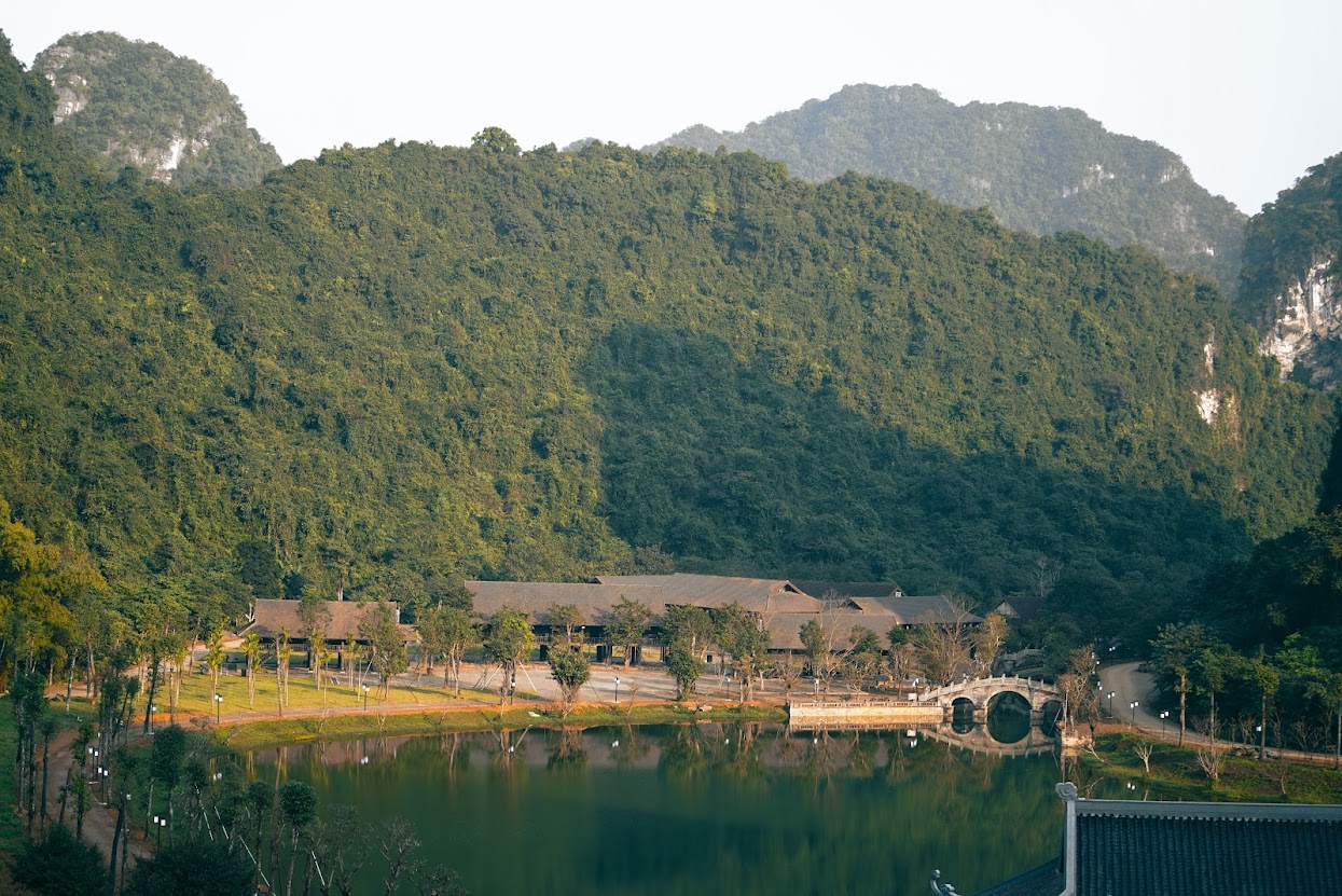 Điểm du lịch mới đẹp như "Phượng Ho&agrave;ng cổ trấn" ở Ninh B&igrave;nh- Ảnh 9.