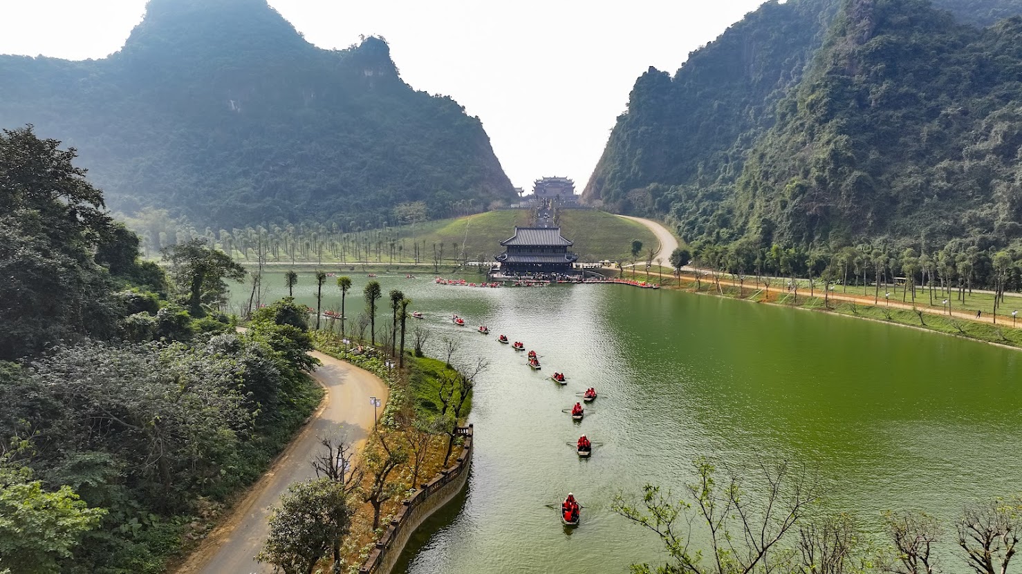 Điểm du lịch mới đẹp như "Phượng Ho&agrave;ng cổ trấn" ở Ninh B&igrave;nh- Ảnh 13.