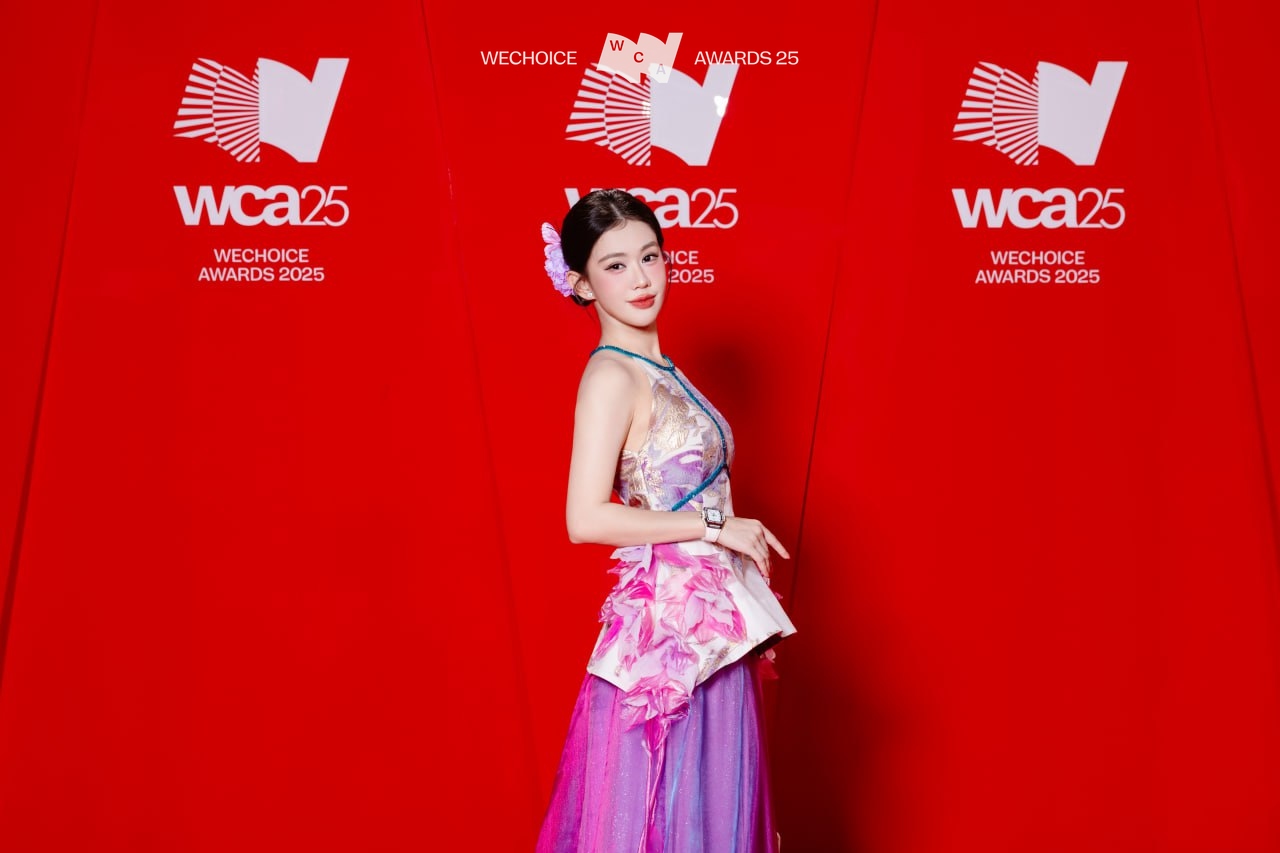 Xả loạt ảnh n&eacute;t căng của hội mỹ nh&acirc;n ở WeChoice Awards 2025: Xứng danh đại tiệc nhan sắc!- Ảnh 10.