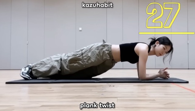 B&agrave;i tập 7 ph&uacute;t l&agrave;m n&ecirc;n cơ bụng đỉnh ch&oacute;p của "thi&ecirc;n nga Kpop"- Ảnh 11.