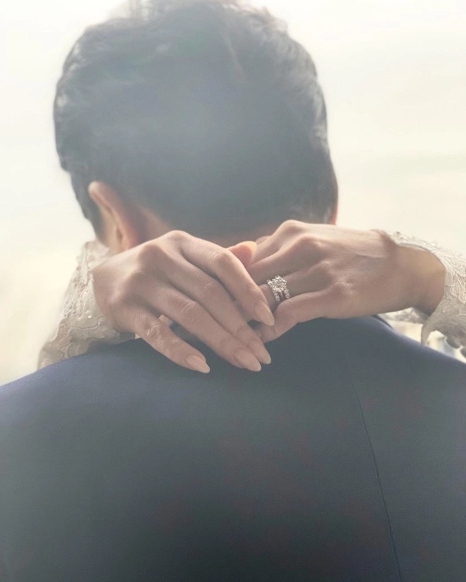 Kh&ocirc;ng c&ograve;n nhận ra nữ ca sĩ đ&igrave;nh đ&aacute;m bị chồng doanh nh&acirc;n 