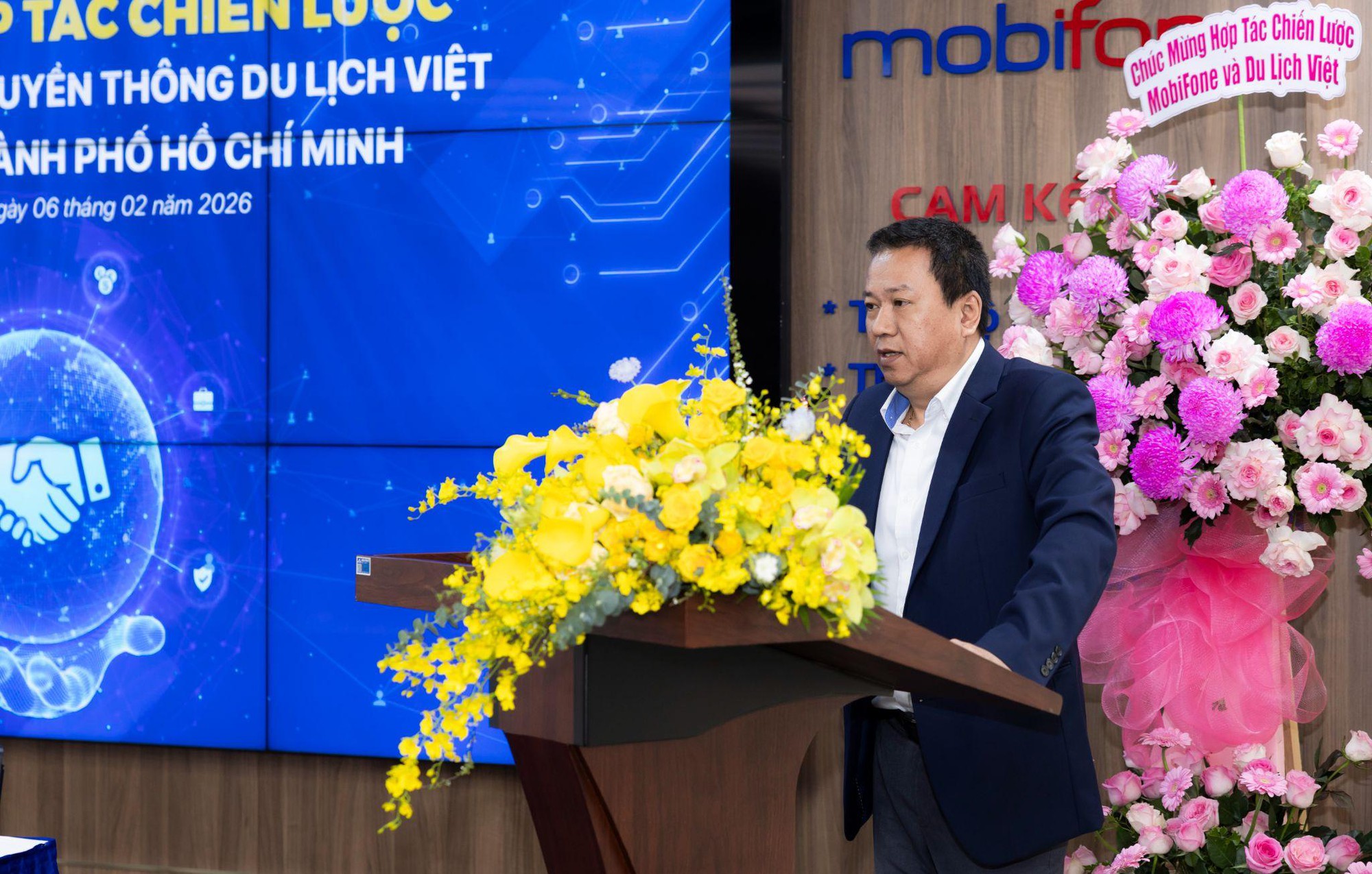 Sốc: h&agrave;ng triệu S&eacute;c Du Lịch Xanh đổ bộ, MobiFone c&ugrave;ng Du Lịch Việt mở đường cho hội cuồng x&ecirc; dịch- Ảnh 3.