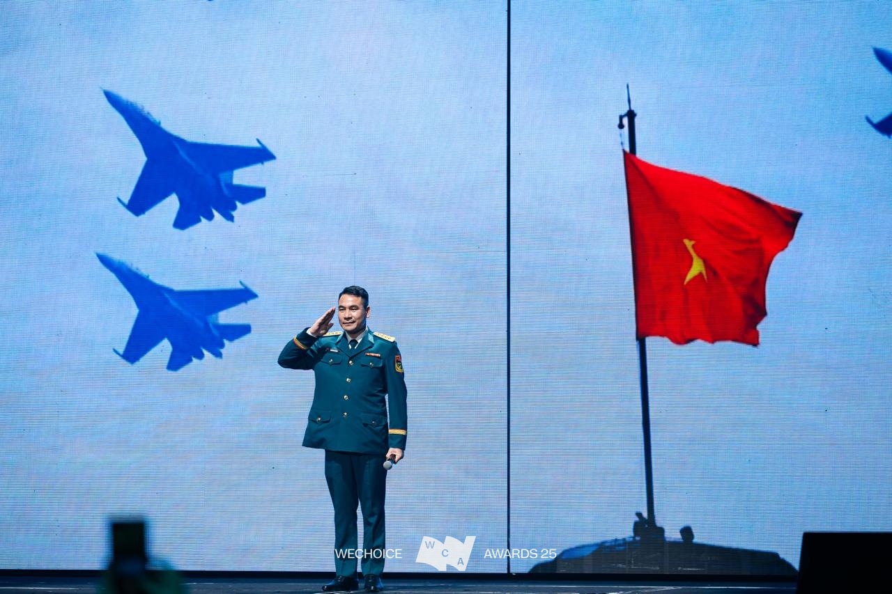 Trọn vẹn trường đoạn x&uacute;c động nhất tại Gala WeChoice 2025: Lần đầu ti&ecirc;n, c&acirc;u chuyện của 21 đề cử Truyền cảm hứng được kể theo c&aacute;ch n&agrave;y!- Ảnh 3.