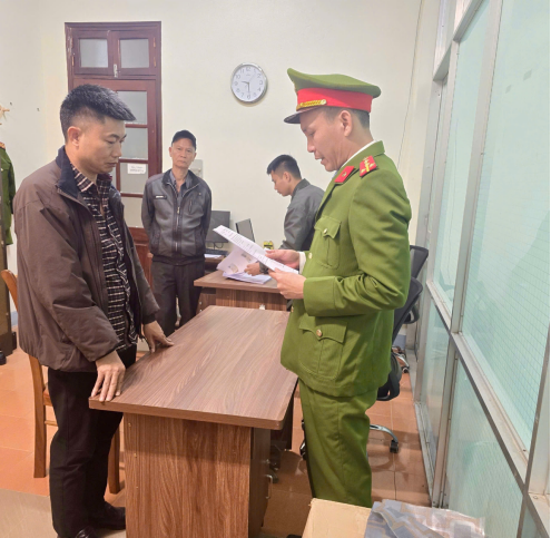 Ph&aacute; chuy&ecirc;n &aacute;n xuy&ecirc;n quốc gia, bắt Trần Kim Tuyến sinh năm 1985, tịch thu h&agrave;ng trăm c&acirc;n v&agrave;ng bạc- Ảnh 3.