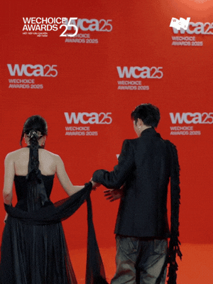 Anh T&uacute; v&agrave; Diệu Nhi kh&ocirc;ng rời nửa bước tại thảm đỏ WeChoice Awadrs, gấp đ&ocirc;i visual ho&aacute; ra l&agrave; thế n&agrave;y!- Ảnh 3.