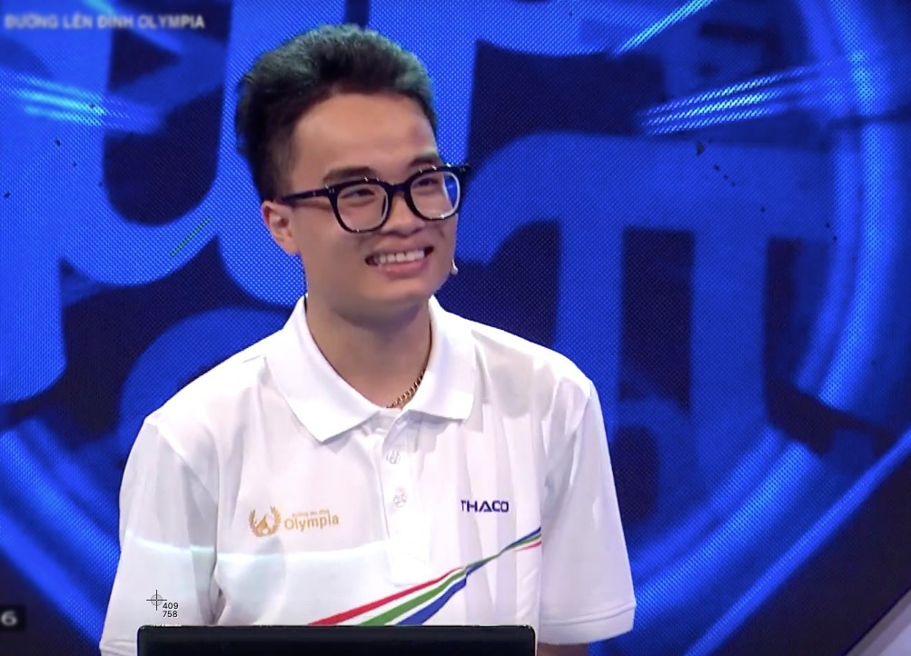 Nam sinh Hà Nội giỏi Toán thích làm thơ, giành vòng nguyệt quế Đường Lên Đỉnh Olympia- Ảnh 3.