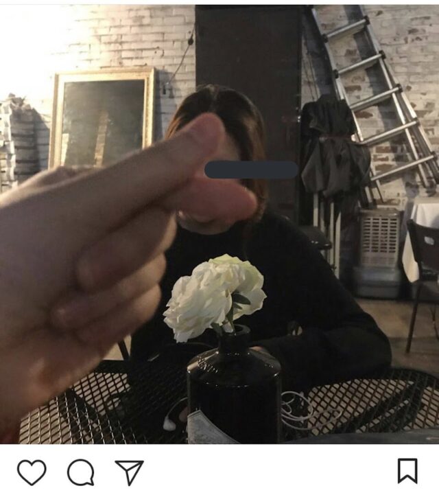 Nam ca sĩ mới nổi đ&atilde; hẹn h&ograve;, thẳng tay vứt qu&agrave; fan tặng v&agrave;o th&ugrave;ng r&aacute;c giờ nhận c&aacute;i kết th&ecirc; thảm- Ảnh 4.