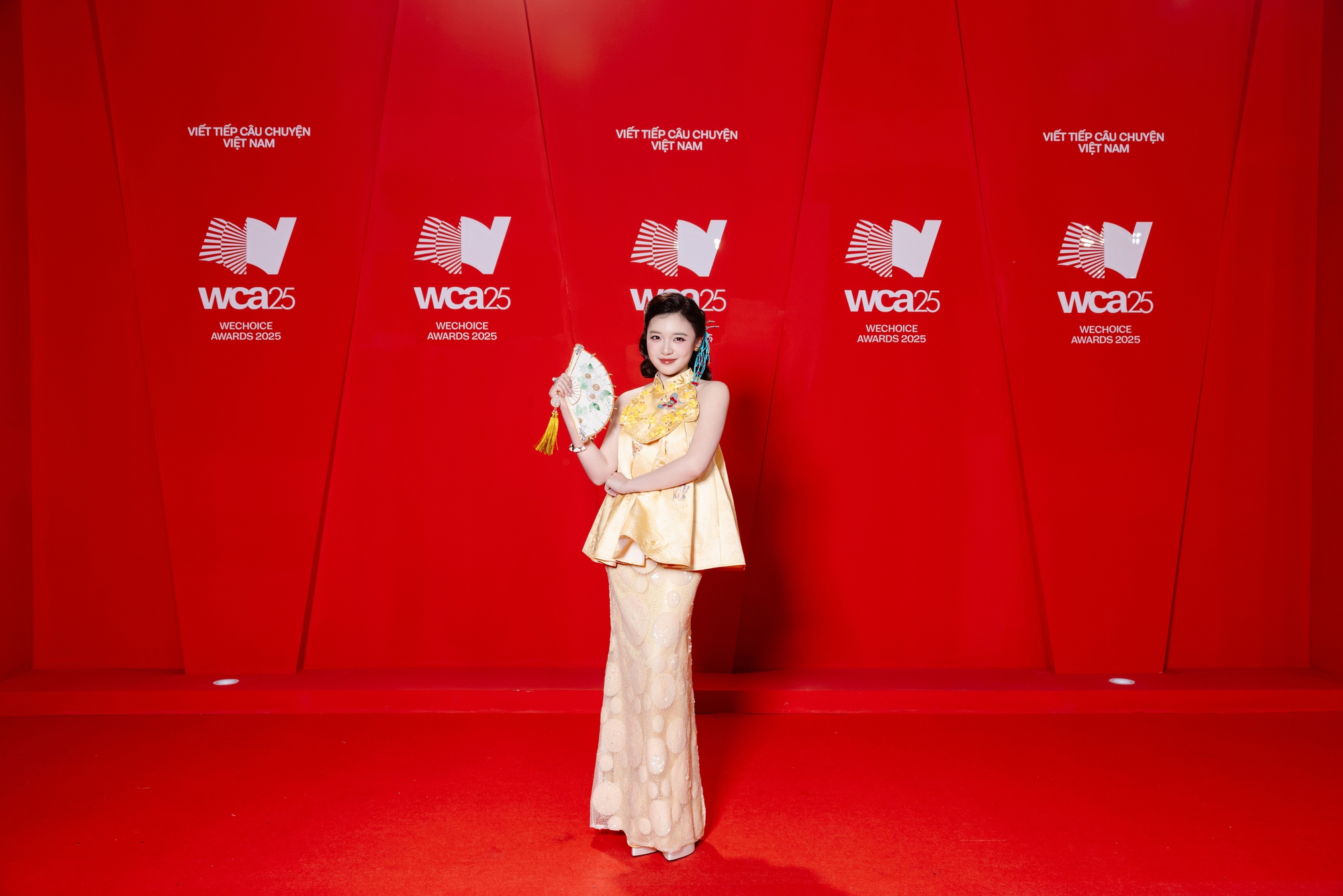 MC Phương Thảo, Minh Nghi v&agrave; Mai Dora khoe sắc tr&ecirc;n thảm đỏ WeChoice Awards 2025- Ảnh 4.