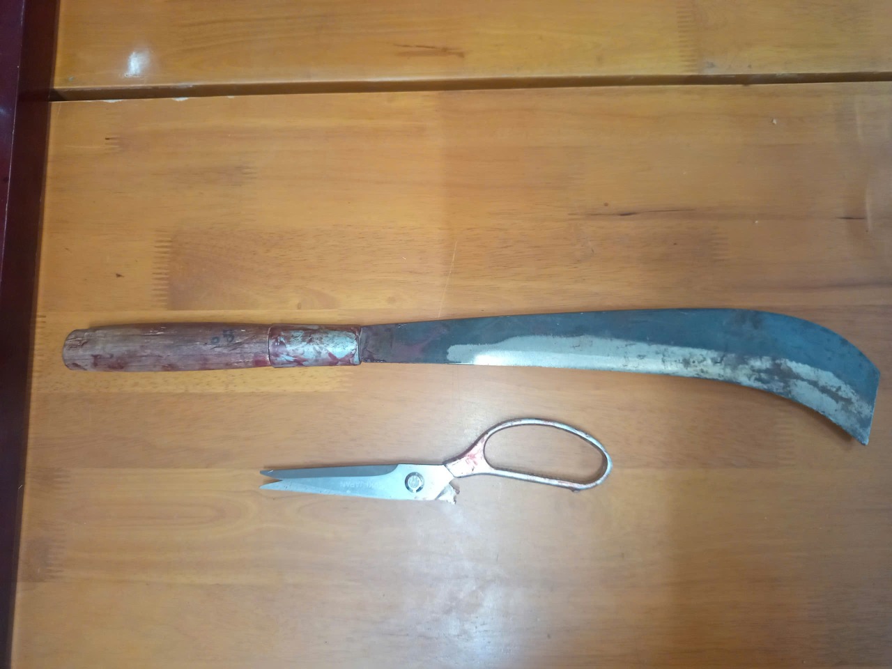 Vụ người đ&agrave;n &ocirc;ng ng&atilde; gục ở khu vực cửa khẩu Cha Lo: Ẩu đả bằng hung kh&iacute;, th&ecirc;m 1 người bị thương- Ảnh 2.