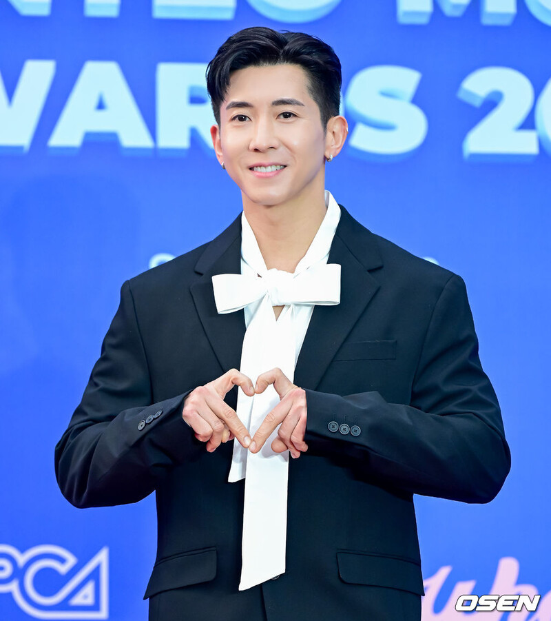 Kinh ho&agrave;ng nh&oacute;m nhạc nữ ở bẩn đến mức người gi&uacute;p việc 