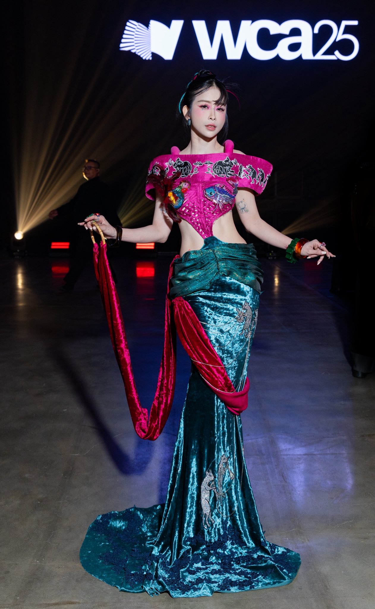 Kh&ocirc;ng nhận ra Ch&acirc;u Tuyết V&acirc;n ở WeChoice Awards: Visual 