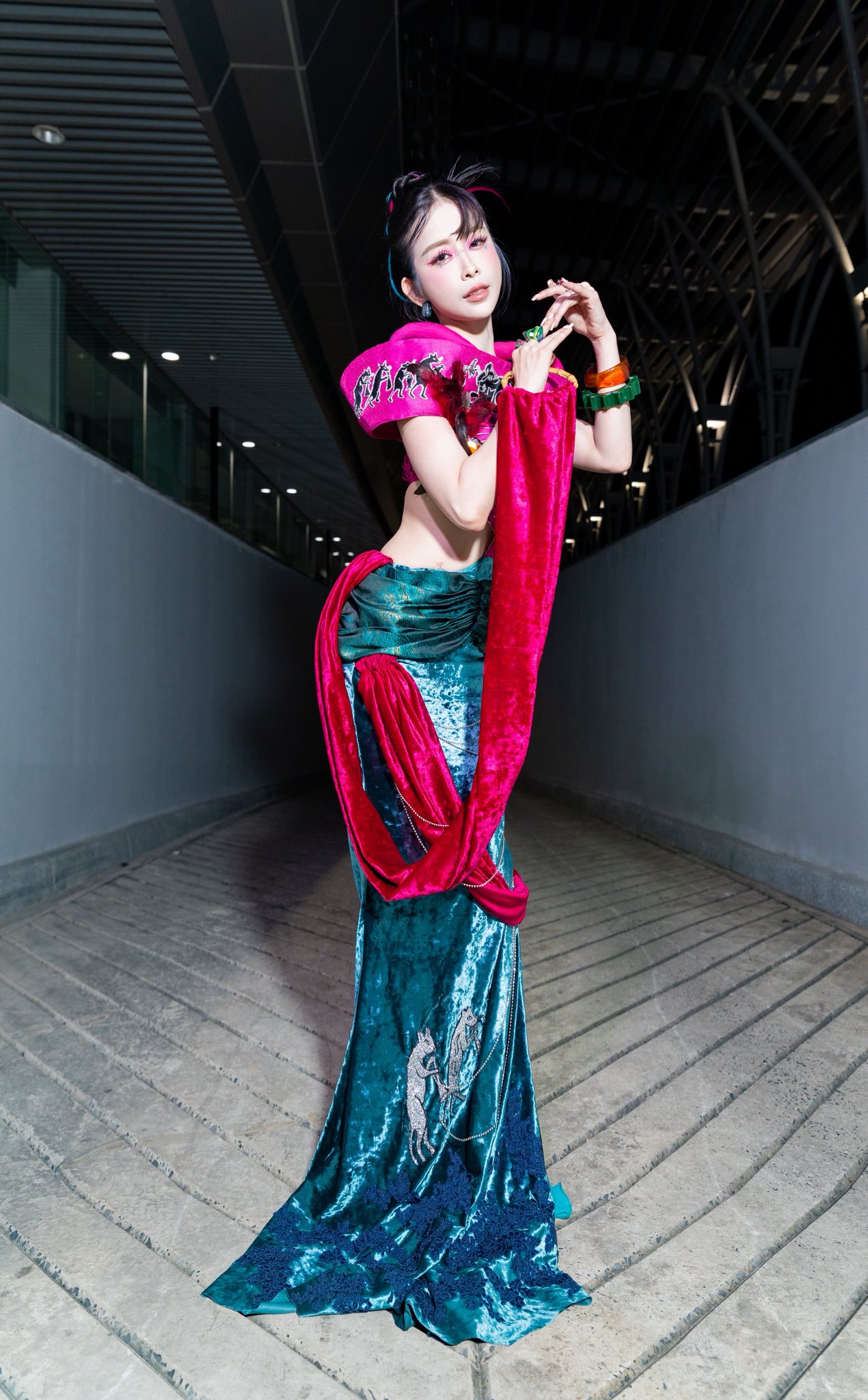 Kh&ocirc;ng nhận ra Ch&acirc;u Tuyết V&acirc;n ở WeChoice Awards: Visual 