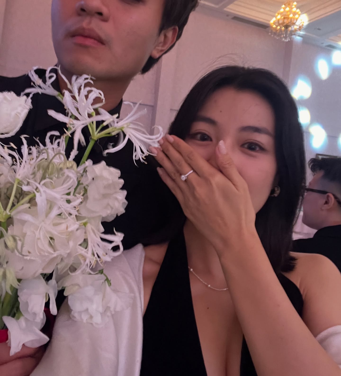 "N&agrave;ng thơ" Vbiz được cầu h&ocirc;n- Ảnh 3.