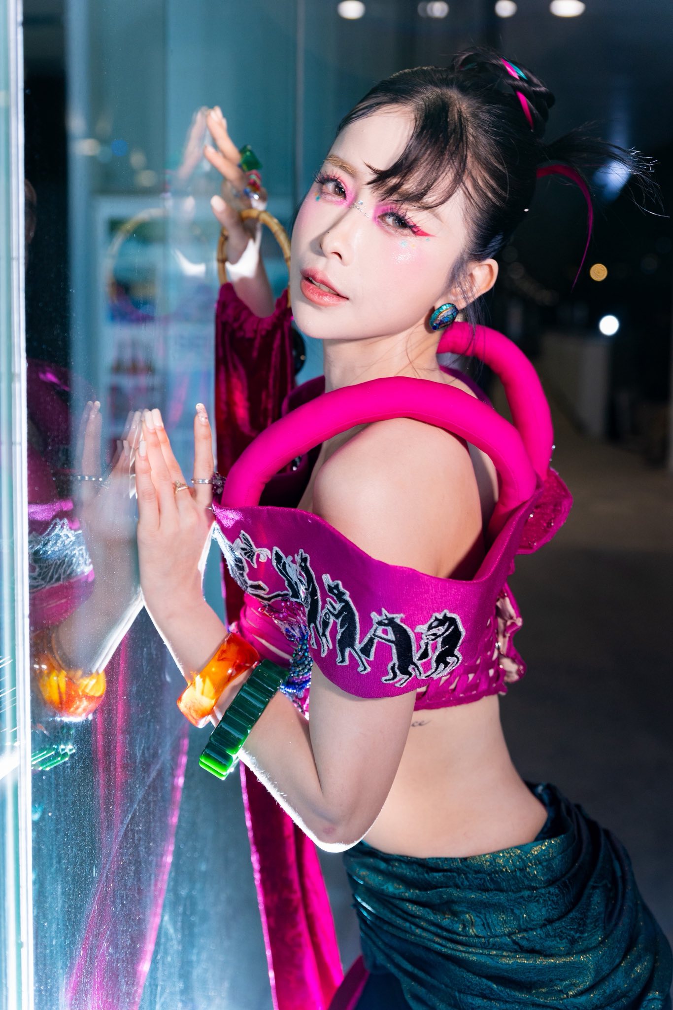 Kh&ocirc;ng nhận ra Ch&acirc;u Tuyết V&acirc;n ở WeChoice Awards: Visual 