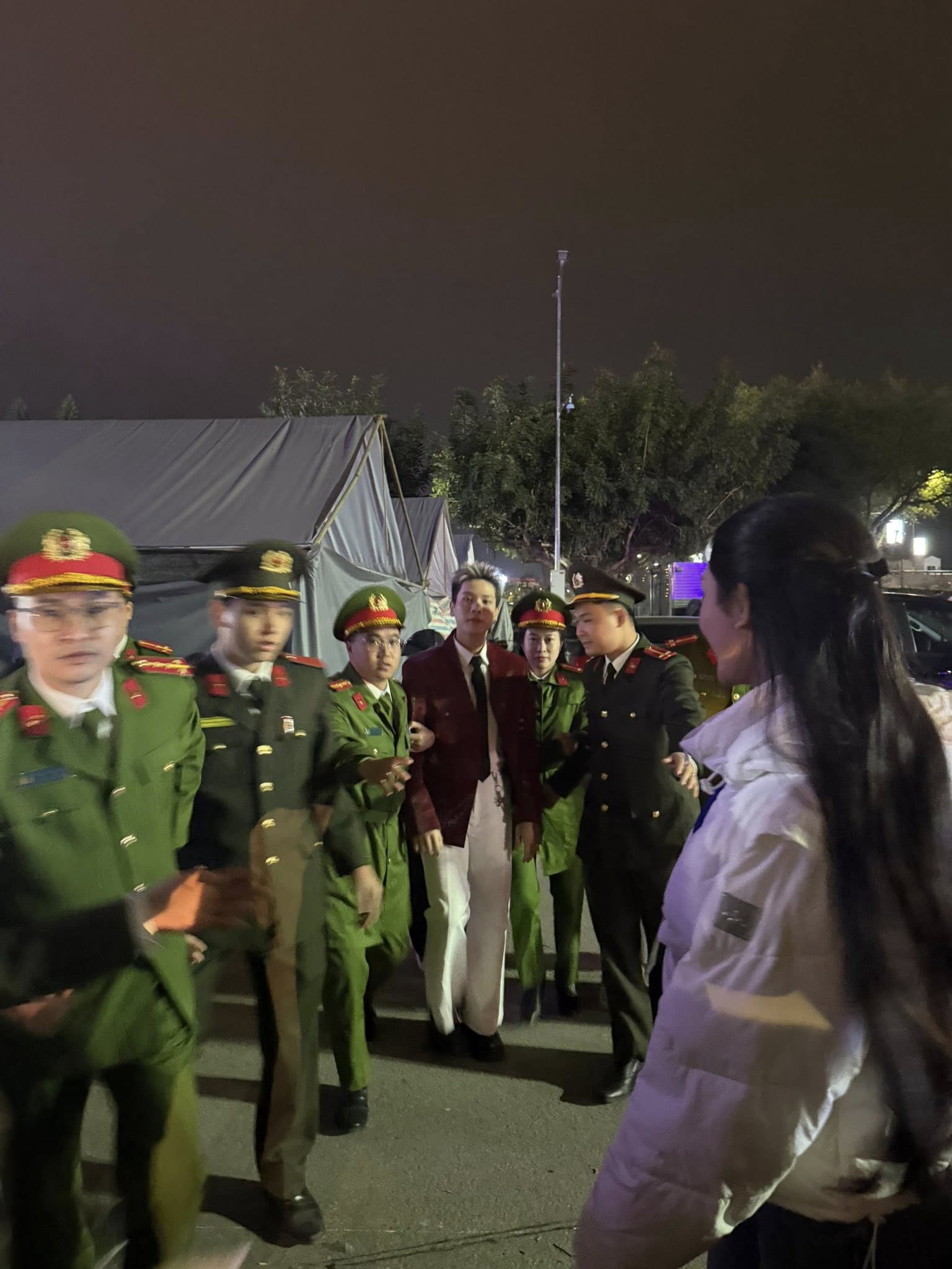 "Qu&acirc;n A.P bị &aacute;p giải" - chuyện g&igrave; đang xảy ra m&agrave; viral khắp MXH?- Ảnh 5.