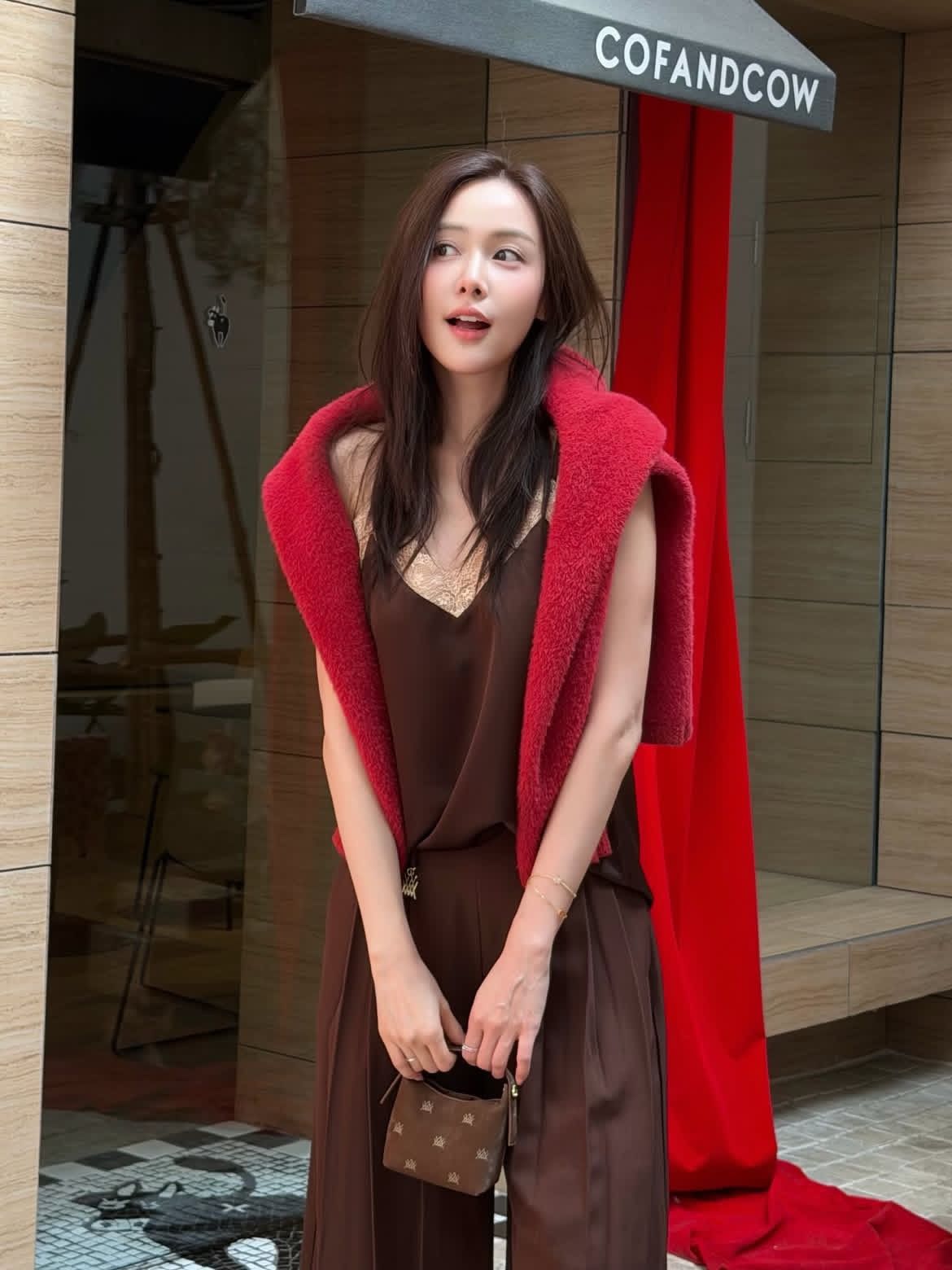 30 tuổi chưa chồng, kh&ocirc;ng con: Thế giới rộng ra thay v&igrave; thu hẹp!- Ảnh 1.