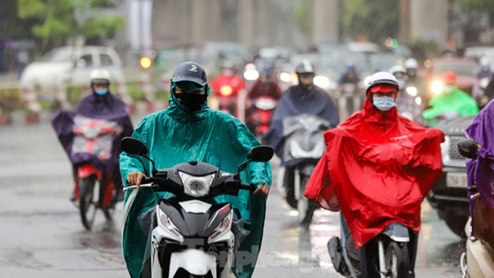 Miền Bắc mưa rét đỉnh điểm- Ảnh 1.