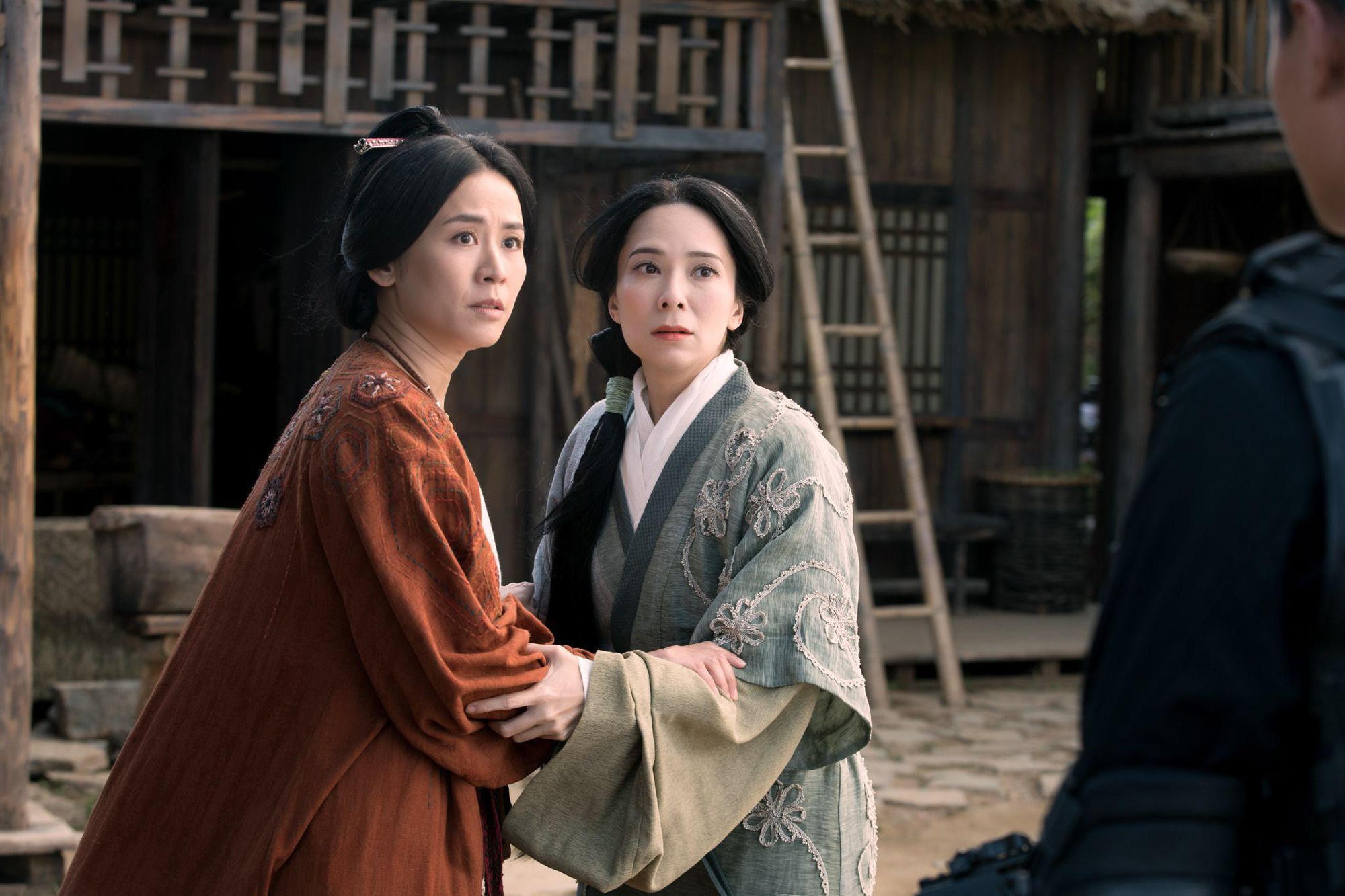 Tầm Tần K&yacute;: Cuộc phi&ecirc;u lưu s&oacute;ng gi&oacute; nhất cuộc đời Cổ Thi&ecirc;n Lạc- Ảnh 3.