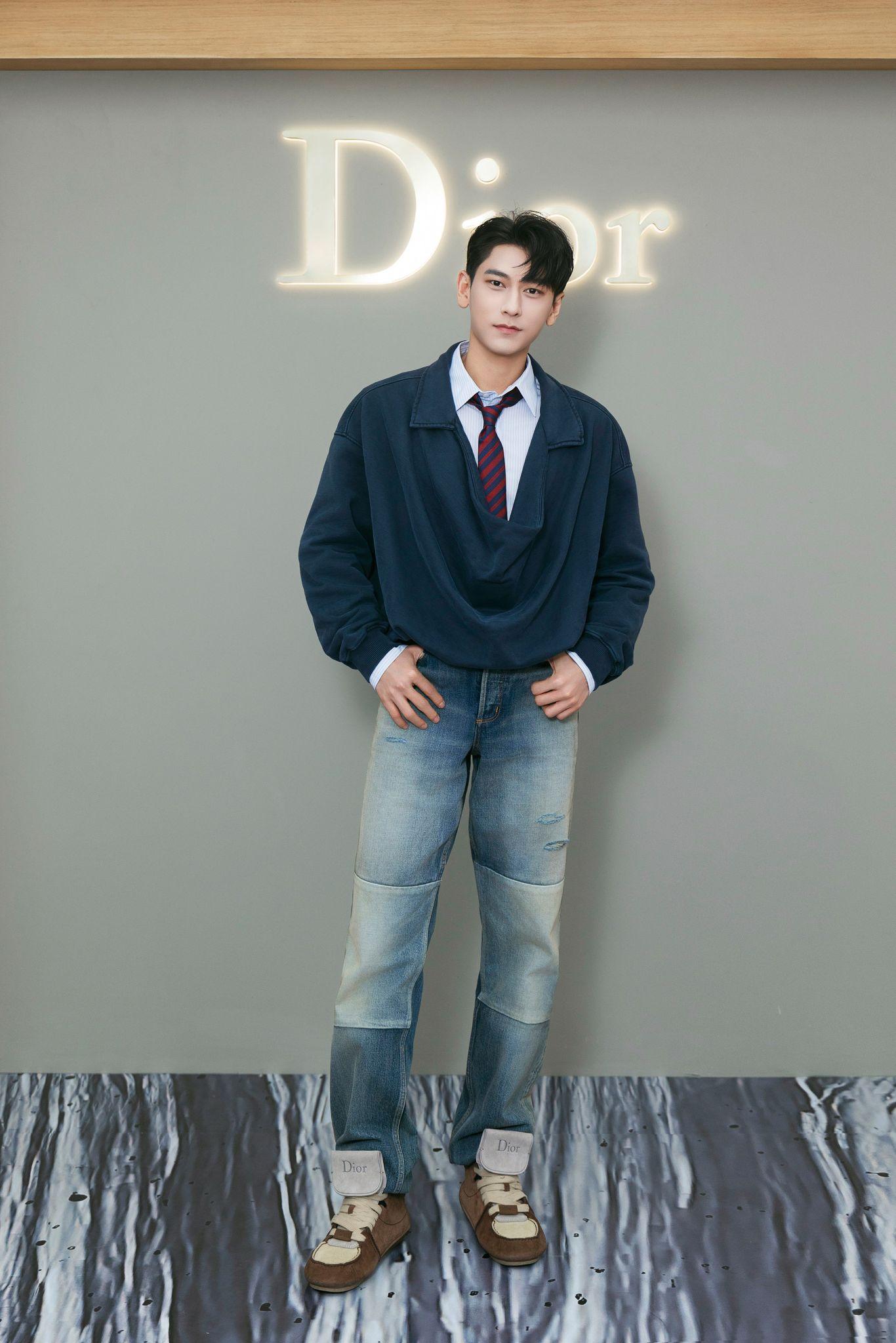 Bộ sưu tập Xu&acirc;n/H&egrave; 2026 của Dior được sao Việt y&ecirc;u th&iacute;ch- Ảnh 6.