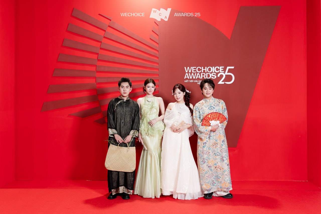 Vũ trụ Hồng Thơ kh&ocirc;i phục nhan sắc gốc!- Ảnh 3.