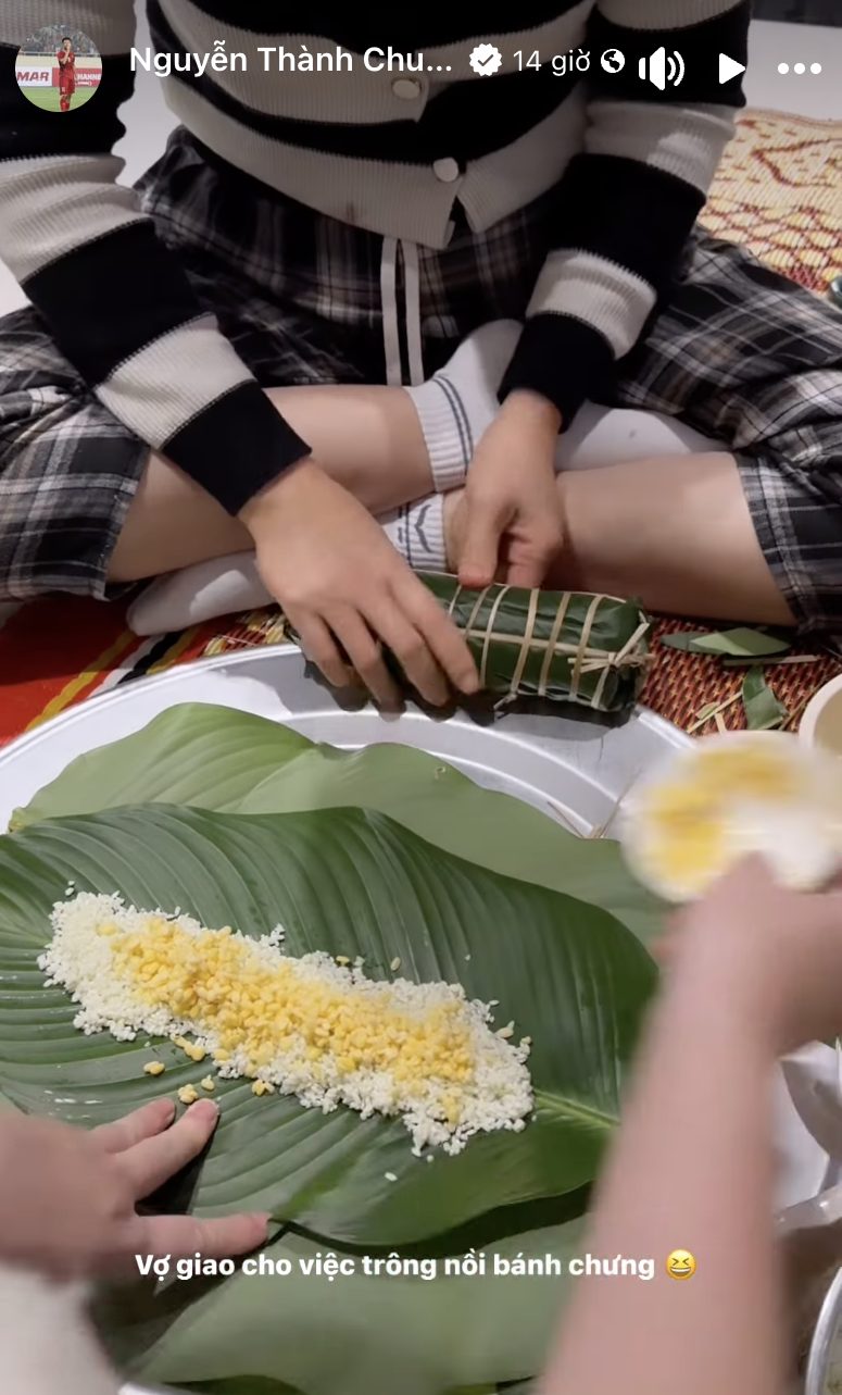 Th&agrave;nh Chung cặm cụi g&oacute;i b&aacute;nh chưng trong biệt thự trước ng&agrave;y &ocirc;ng C&ocirc;ng &ocirc;ng T&aacute;o- Ảnh 2.