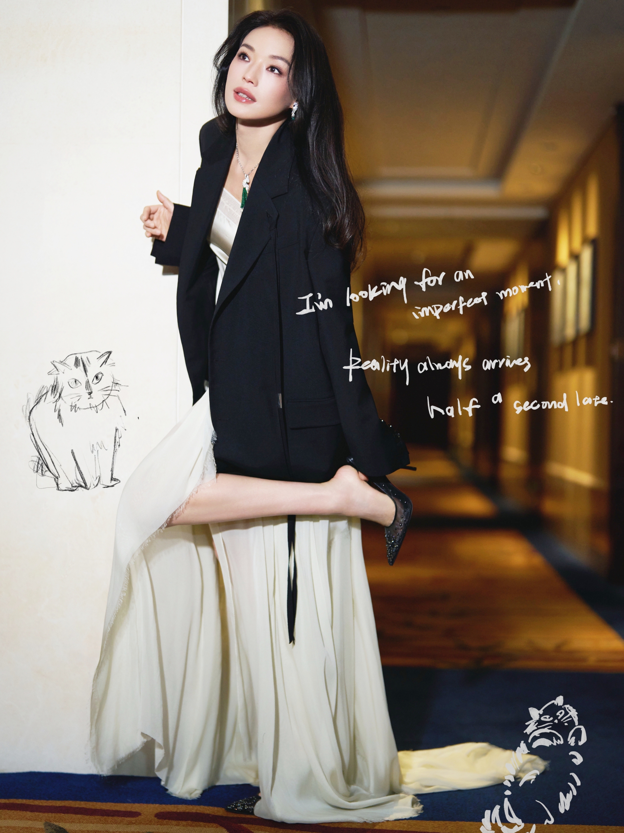 Chưa thấy ai U50 vẫn trẻ d&atilde; man thế n&agrave;y: 30 năm kh&ocirc;ng gi&agrave; đi, kim cương d&ugrave; bao nhi&ecirc;u tuổi vẫn l&agrave; kim cương- Ảnh 3.