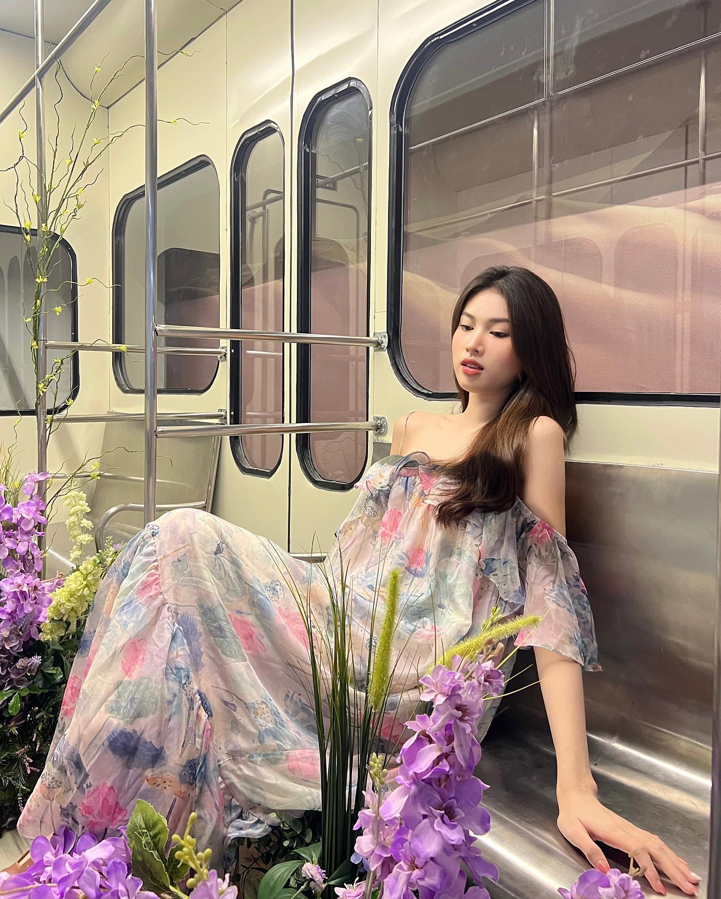 5 kiểu váy nhẹ nhàng tươi xinh, nhìn là muốn sắm ngay- Ảnh 9. 5 kiểu váy nhẹ nhàng tươi xinh, nhìn là muốn sắm ngay- Ảnh 9.