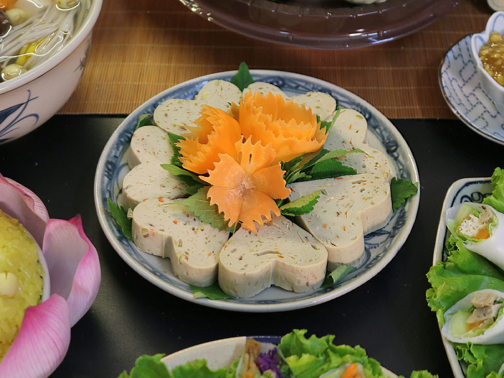 M&acirc;m c&uacute;ng Rằm th&aacute;ng Gi&ecirc;ng năm B&iacute;nh Ngọ 2026: Chuẩn bị sao cho đắc lộc, tụ t&agrave;i, gia đạo &ecirc;m ấm?- Ảnh 12.