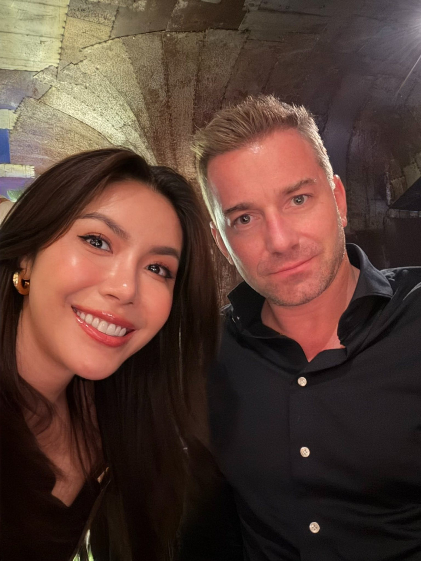 Minh T&uacute; bị mắc kẹt ở Oman- Ảnh 1.