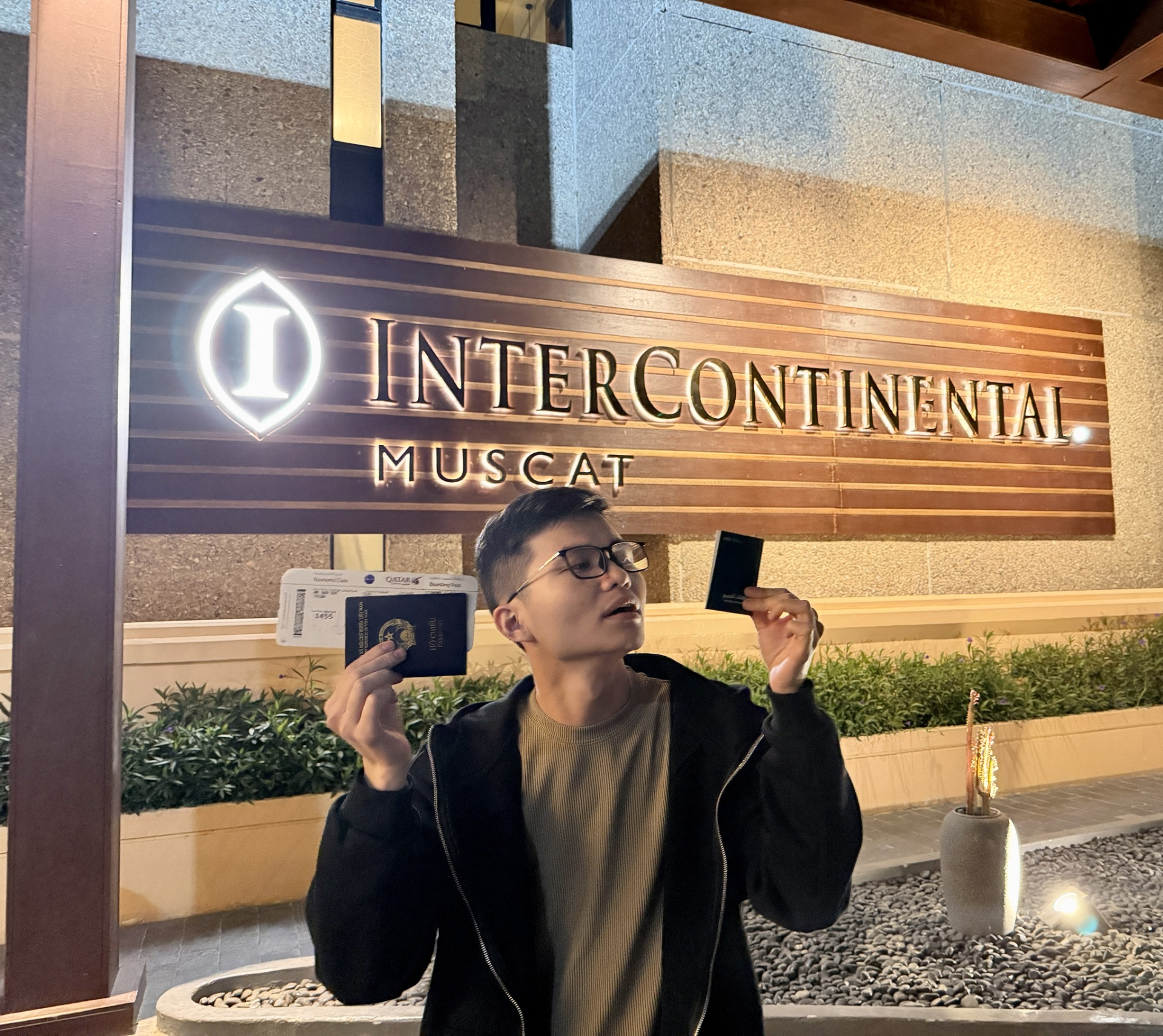 2 YouTuber Việt l&ecirc;n tiếng về t&igrave;nh h&igrave;nh hiện tại của m&igrave;nh từ UAE, Oman- Ảnh 9.