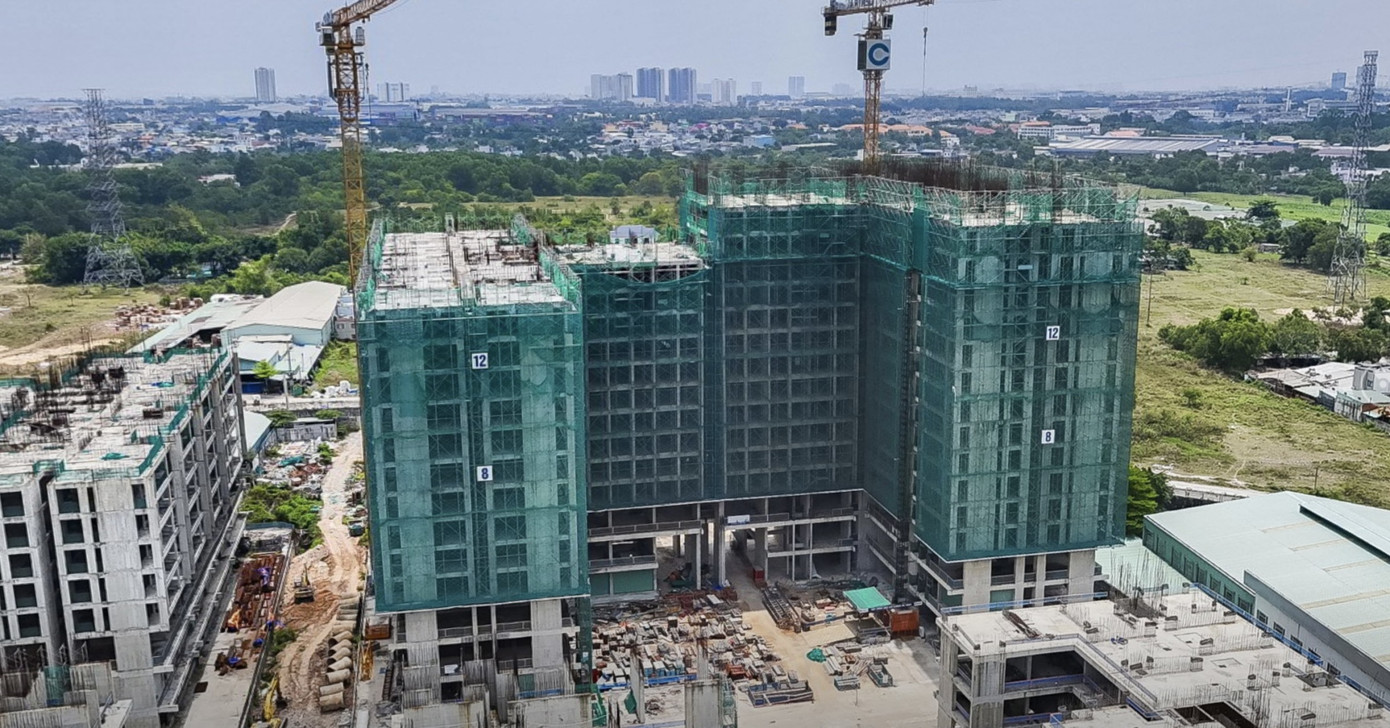 L&agrave;m sao người thu nhập thấp mua nh&agrave; khi l&atilde;i suất tăng cao?- Ảnh 2.