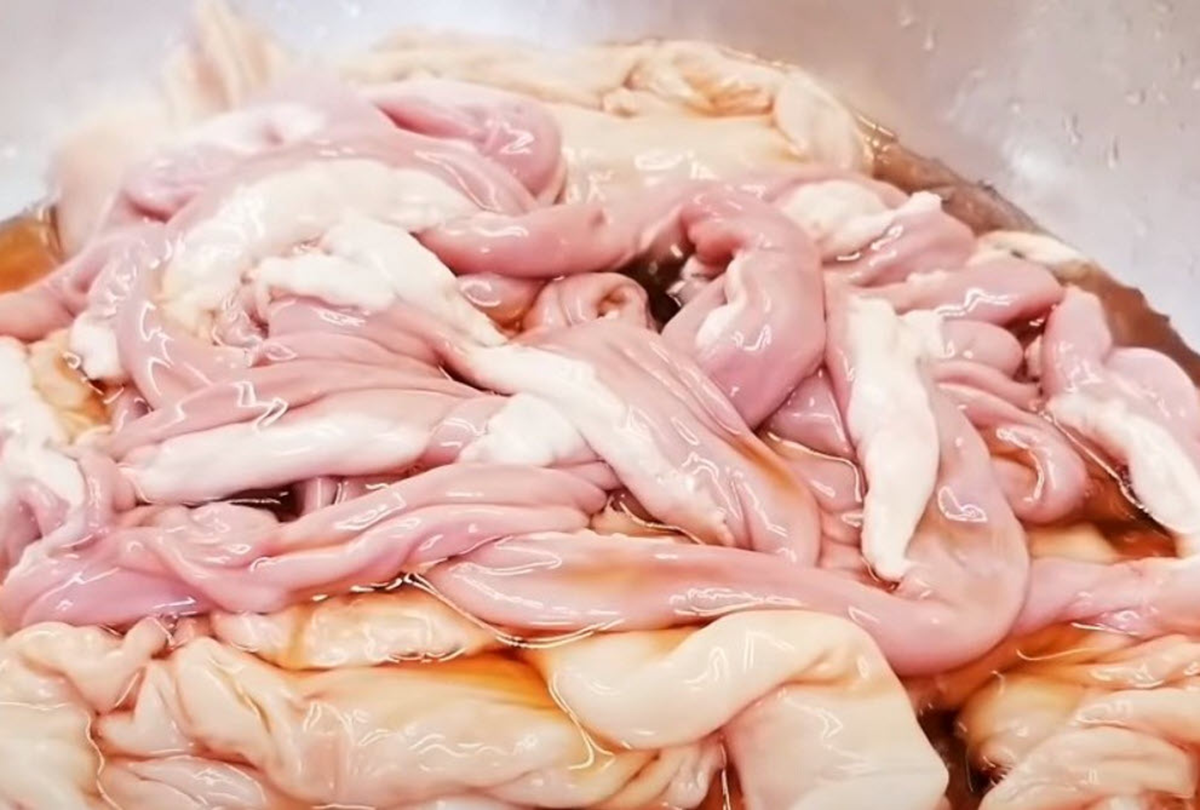 Bộ phận "si&ecirc;u bẩn" của lợn chứa đầy mầm bệnh, ra chợ thấy đừng mua kẻo rước bệnh v&agrave;o người- Ảnh 1.