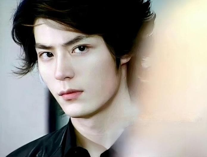 Tr&ecirc;n đời c&oacute; duy nhất 1 người cạo trọc đầu c&ograve;n đẹp hơn khi c&oacute; t&oacute;c, tất cả l&agrave; nhờ khu&ocirc;n mặt thi&ecirc;n t&agrave;i- Ảnh 5.