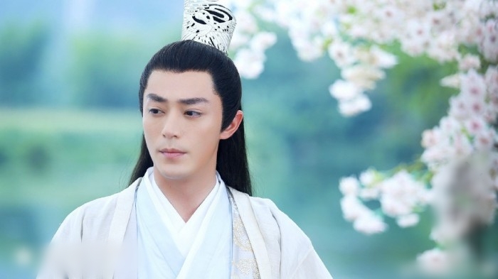 Tr&ecirc;n đời c&oacute; duy nhất 1 người cạo trọc đầu c&ograve;n đẹp hơn khi c&oacute; t&oacute;c, tất cả l&agrave; nhờ khu&ocirc;n mặt thi&ecirc;n t&agrave;i- Ảnh 8.