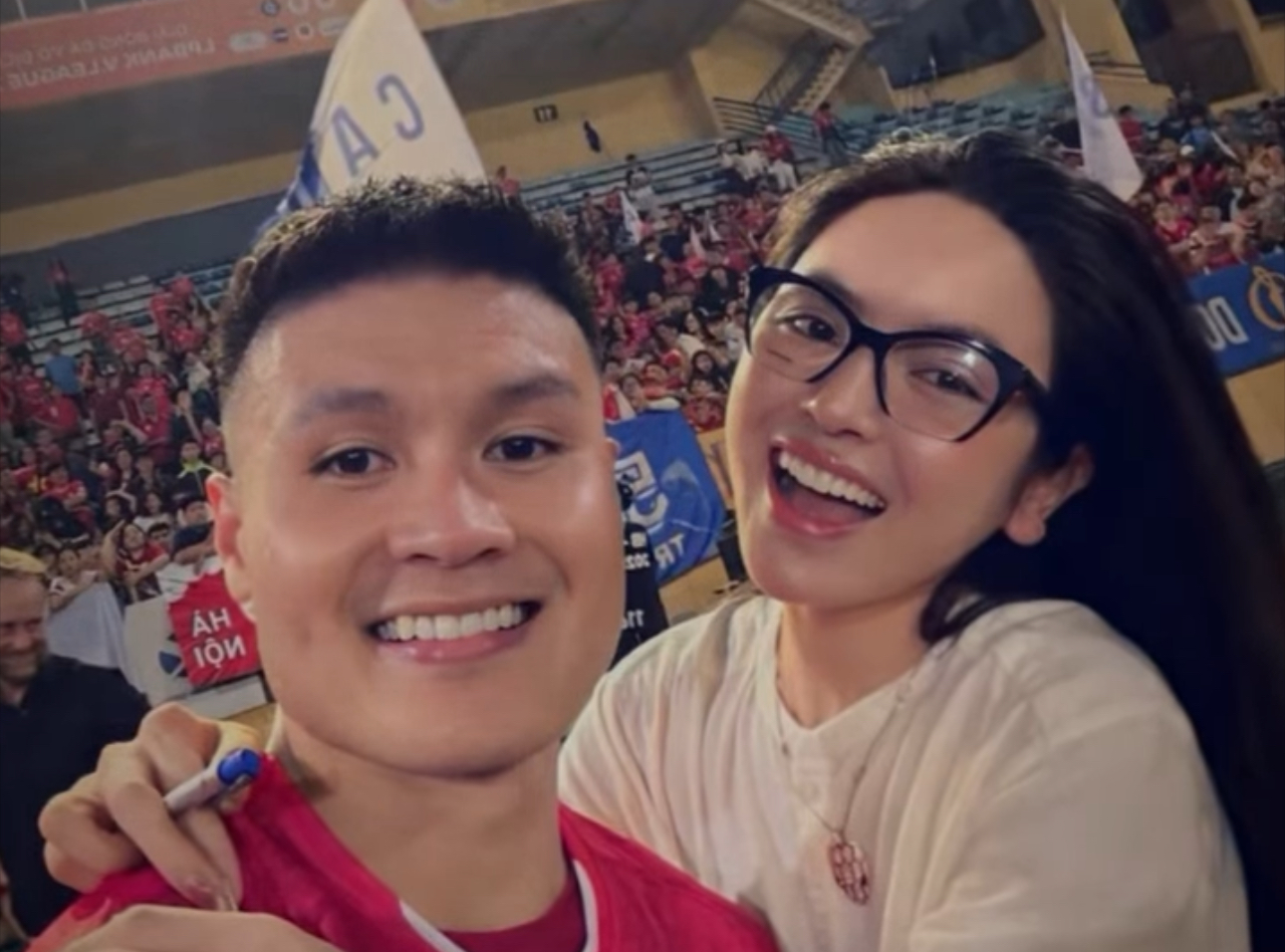 Chu Thanh Huyền c&oacute; đang 