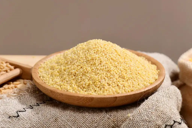 4 loại ''gạo trường thọ'' n&ecirc;n ăn thường xuy&ecirc;n, vừa hỗ trợ ti&ecirc;u h&oacute;a vừa tốt cho thận, chợ Việt b&aacute;n &ecirc; hề- Ảnh 1.