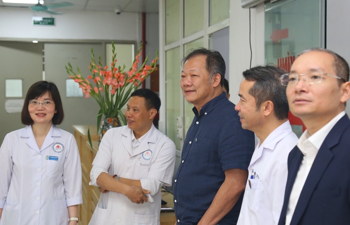 Bệnh viện Việt Đức tiếp nhận Bệnh viện Đa khoa N&ocirc;ng nghiệp- Ảnh 1.