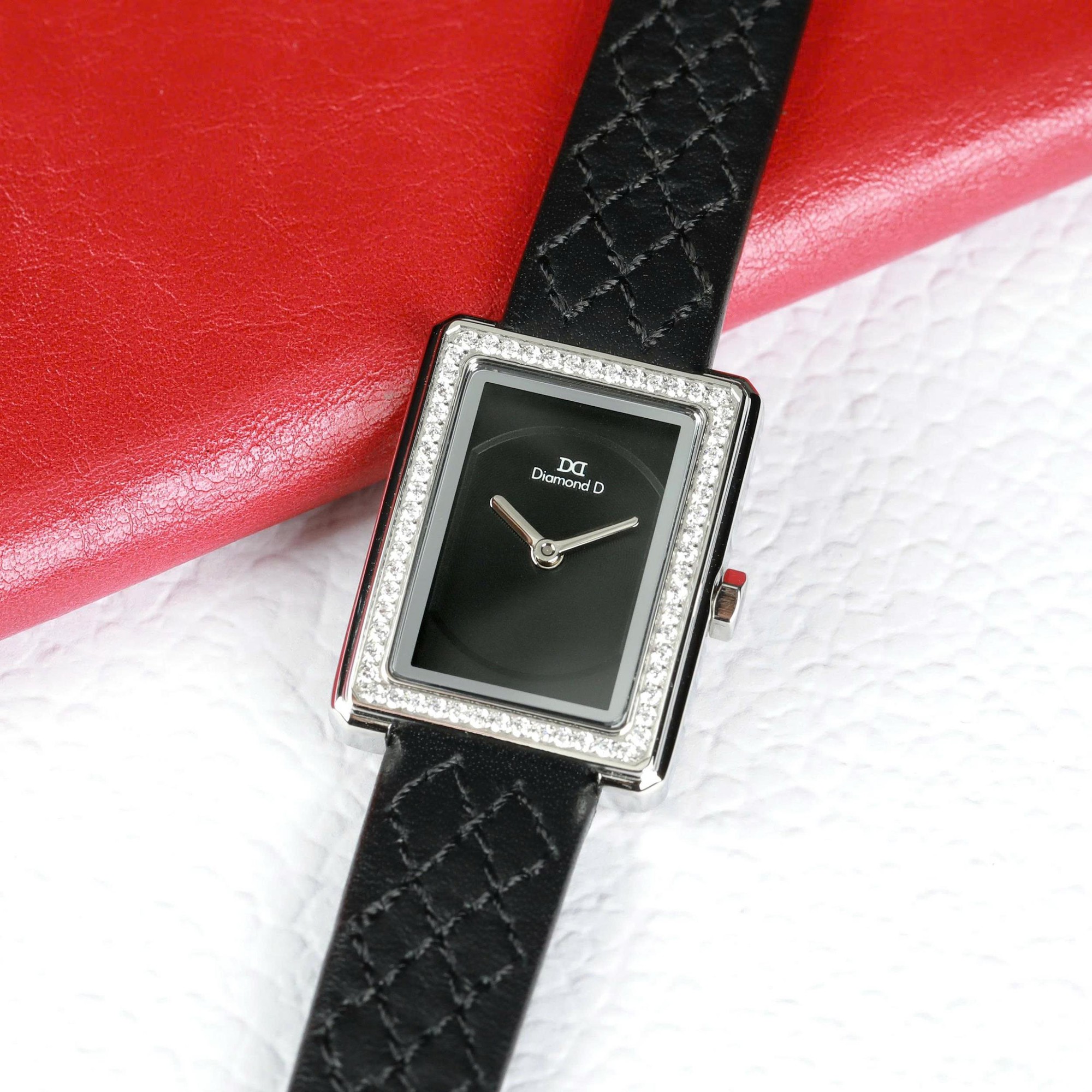 08/03 - Đăng Quang Watch ra mắt BST Diamond D mới nhất 2026 vẻ đẹp vĩnh cửu cho n&agrave;ng- Ảnh 3.