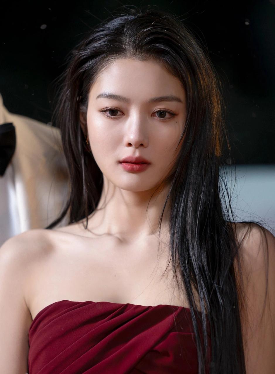 Tranh c&atilde;i Kim Yoo Jung hay Shin Hye Sun sẽ thắng Baeksang: Cả 2 đều đỉnh nhưng vẫn thua 1 người- Ảnh 2.