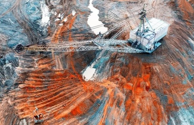 Khoan hơn 6.000m xuống đ&aacute;y biển, một quốc gia ch&acirc;u &Aacute; vừa ph&aacute;t hiện mỏ đất hiếm khổng lồ, trữ lượng đủ cả thế giới d&ugrave;ng trong hơn 700 năm- Ảnh 1.