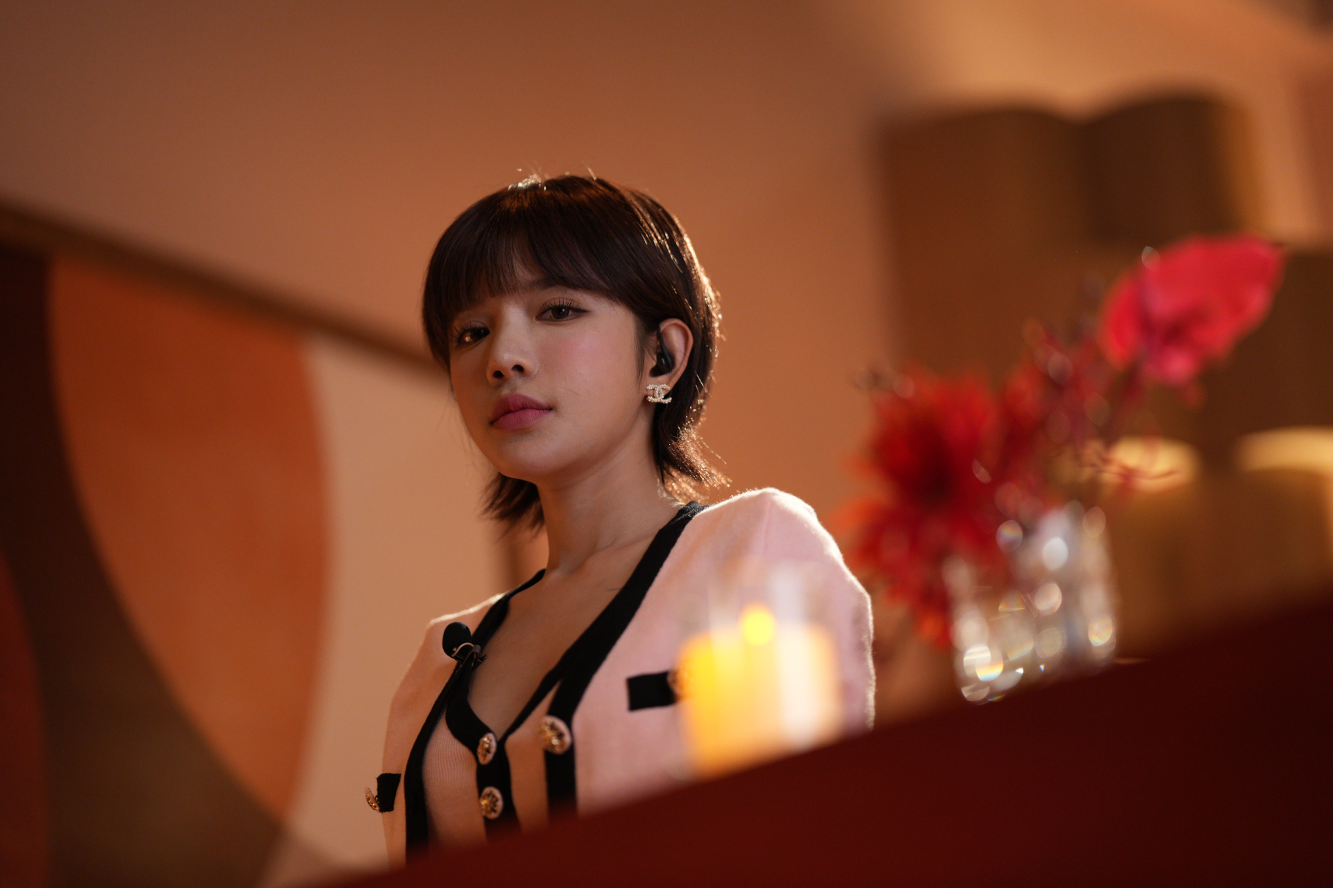 Tranh c&atilde;i c&aacute;t-x&ecirc; d&agrave;n diễn vi&ecirc;n Thỏ Ơi!!: Văn Mai Hương xếp sau Quốc Anh, hạng 1 cao ngo&agrave;i sức tưởng tượng- Ảnh 2.