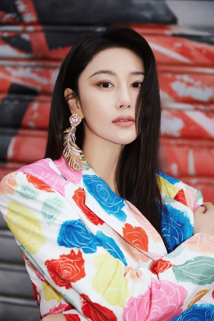 Mỹ nh&acirc;n showbiz kết h&ocirc;n với sĩ quan đặc c&ocirc;ng, mối quan hệ mẹ chồng n&agrave;ng d&acirc;u g&acirc;y bất ngờ- Ảnh 2.