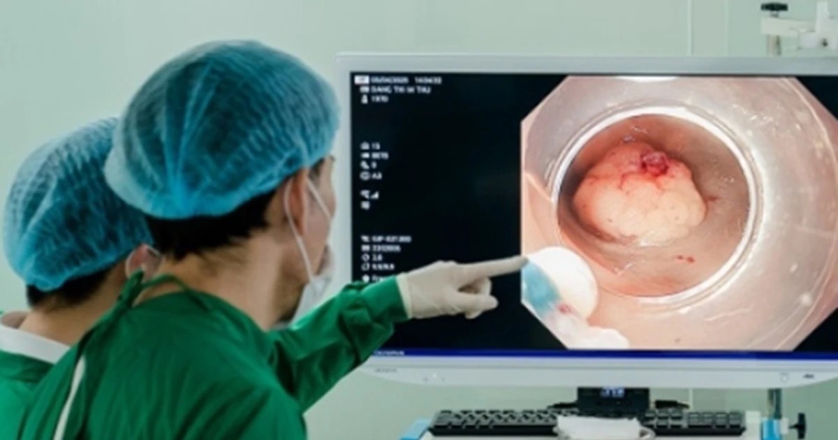 Sụt 5kg trong 1 th&aacute;ng, người đ&agrave;n &ocirc;ng 47 tuổi mắc c&ugrave;ng l&uacute;c 2 bệnh ung thư: Thủ phạm từ th&oacute;i quen uống 300ml loại đồ uống n&agrave;y mỗi ng&agrave;y- Ảnh 1.