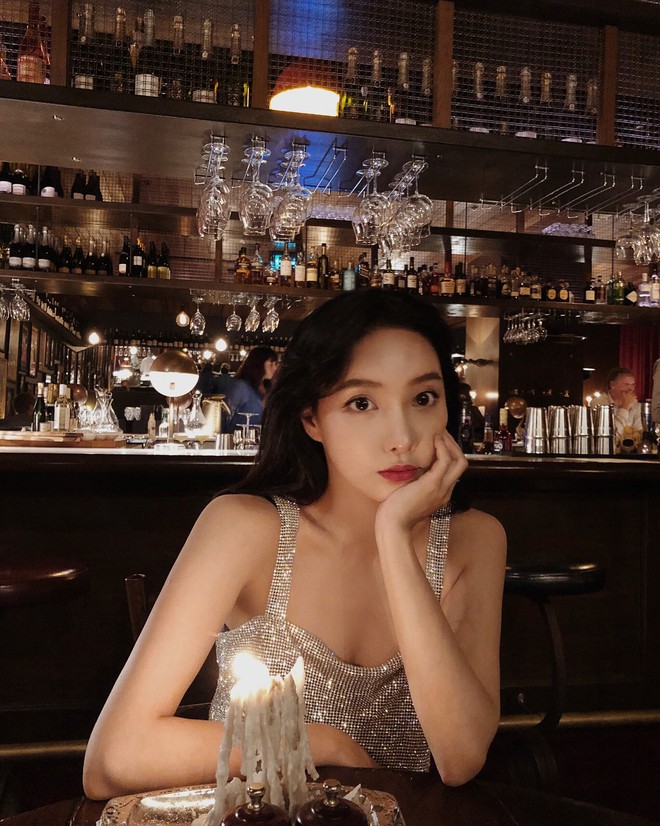 Cuộc sống hiện tại của "Tiểu thư đẹp nhất giới si&ecirc;u gi&agrave;u Trung Quốc" sau tr&ograve;n 16 năm nổi tiếng- Ảnh 2.