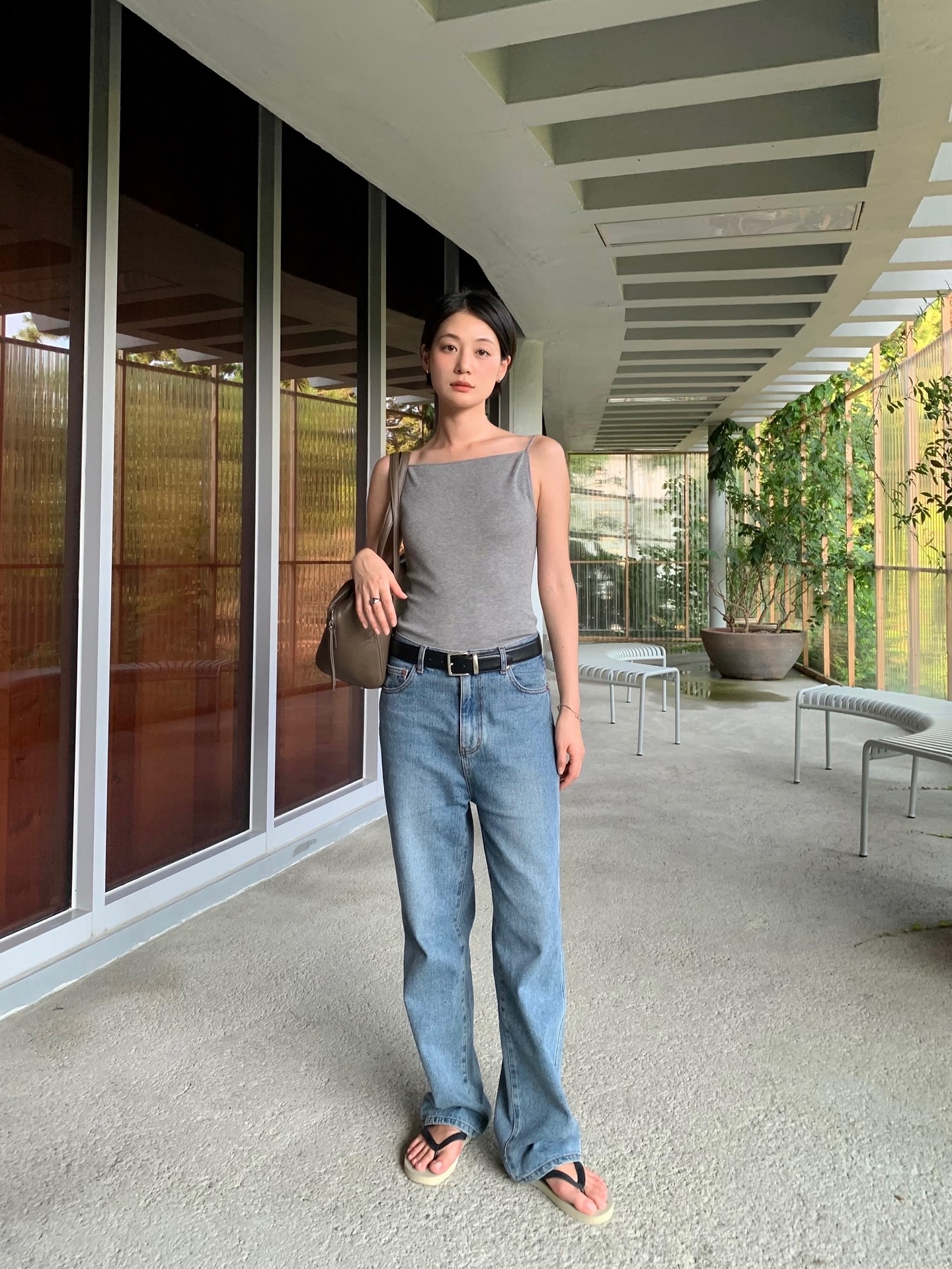 5 gam m&agrave;u trang phục hot của m&ugrave;a h&egrave; 2026: Gi&uacute;p n&agrave;ng tỏa s&aacute;ng giữa đ&aacute;m đ&ocirc;ng m&agrave; kh&ocirc;ng sợ "sến"- Ảnh 10.