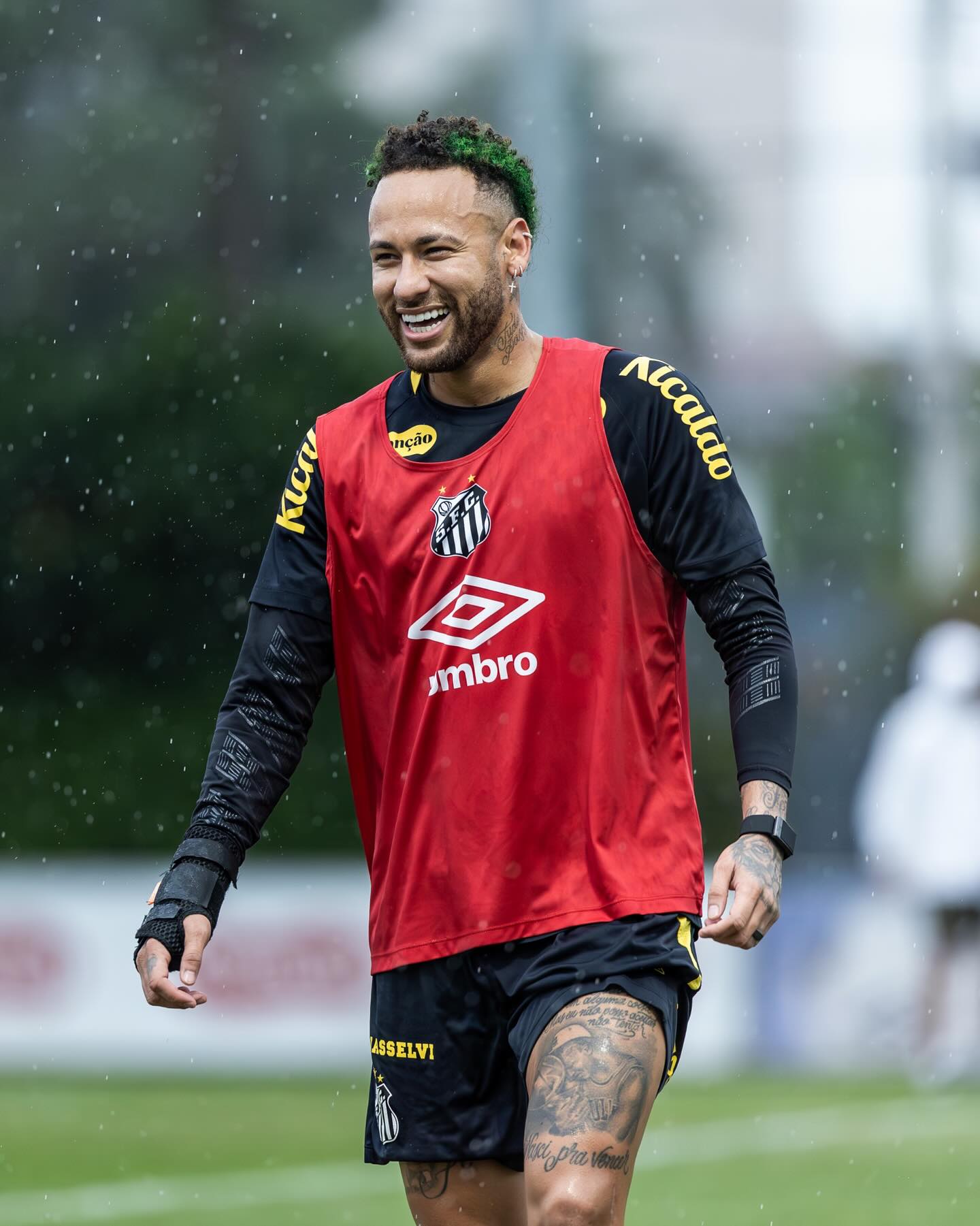 Neymar c&oacute; tin vui- Ảnh 1.
